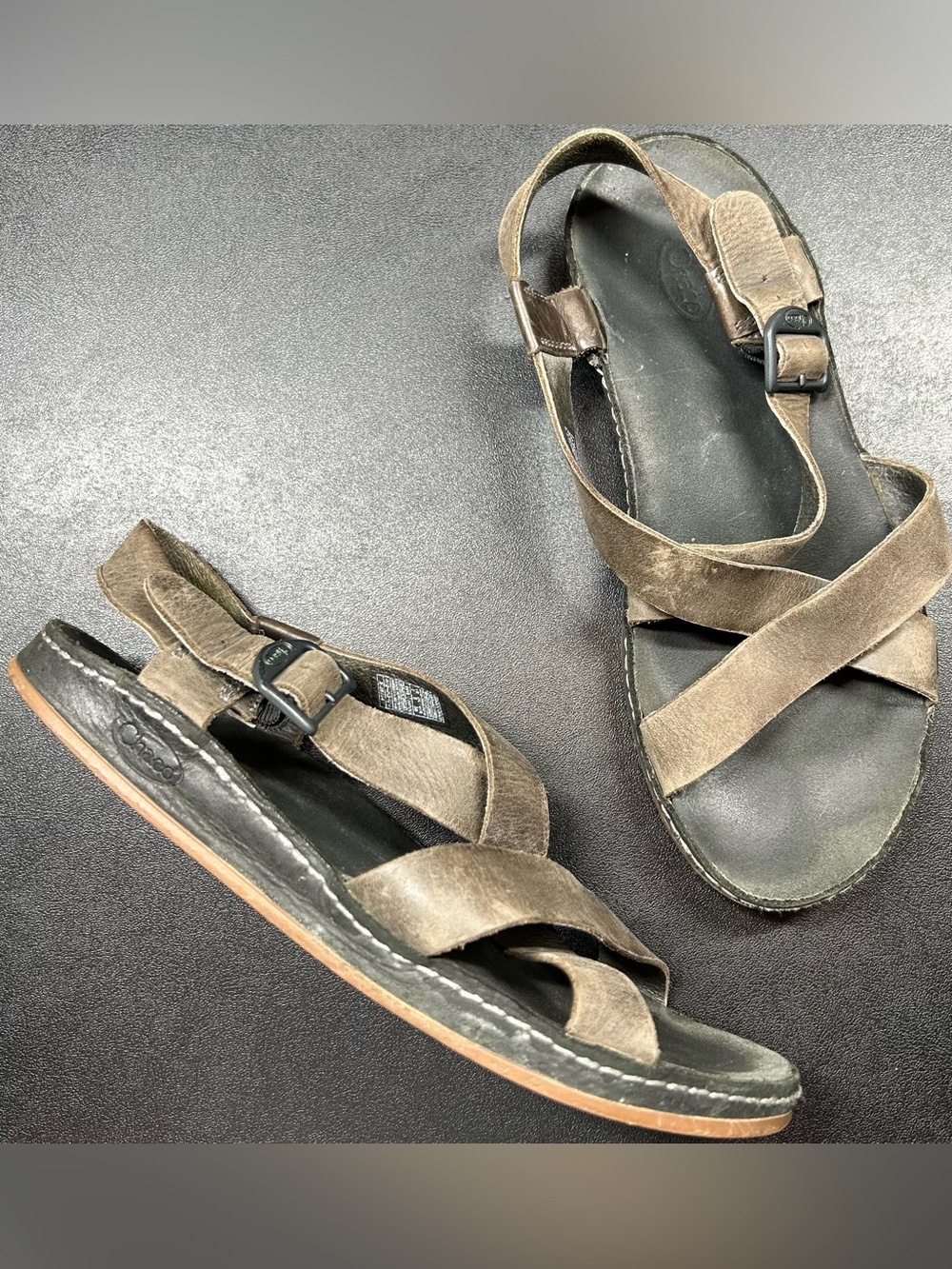 Chaco Women’s Size 7 Wayfarer Classic Z Leather Strappy Hiking Gray Sandals
